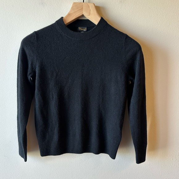 Crewcuts Other - NWTs Crewcuts Black Crewneck Sweater Fine Knit